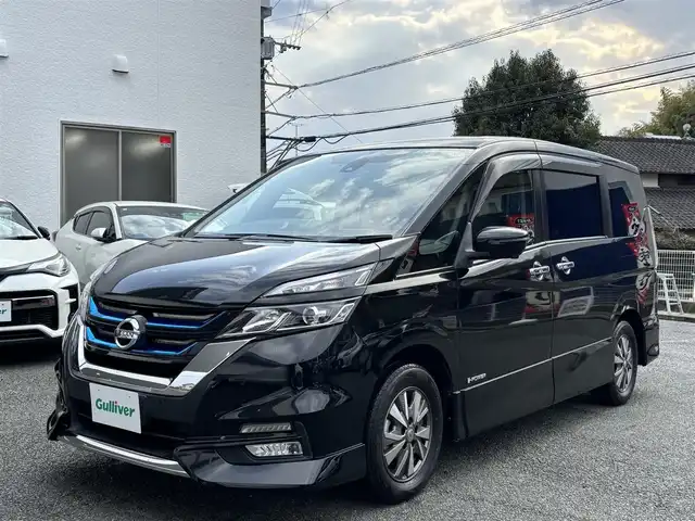 日産 セレナ e－パワー ハイウェイスター V 熊本県 2019(令1)年 4.8万km ダイヤモンドブラック 純正9インチナビ/【フルセグTV/Bluetooth再生/CD/DVD】/アラウンドビューモニター/純正フリップダウンモニター/エマージェンシブレーキ/車線逸脱警報/速度/道路標識表示/クリアランスソナー/インテリジェントパーキングアシスト/ステアリングヒーター/クルーズコントロール/両側パワースライドドア/前席シートヒーター/LEDオートライト/フォグライト/ドライブレコーダー/ビルトインETC/保証書/取扱説明書