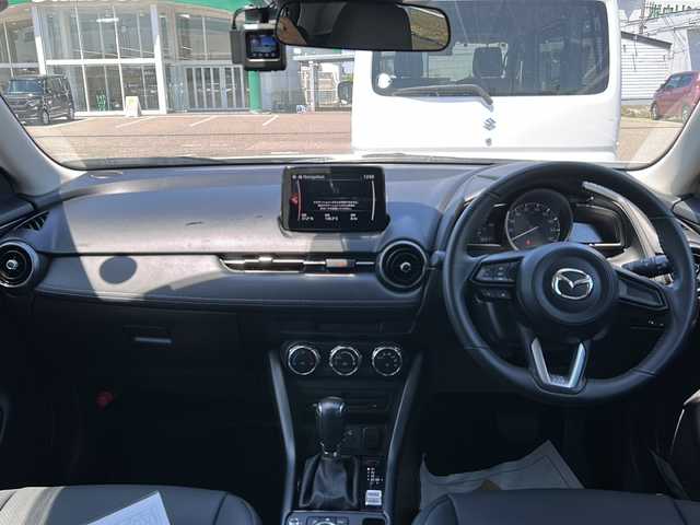 マツダ ＣＸ－３ 15S ツーリング 新潟県 2020(令2)年 1万km スノーフレイクホワイトパールマイカ 純正ナビ（CD・DVD・TV・BT）/コーナーセンサー/フロント・バックカメラ/ウインカーミラー/スマートキー/プッシュスタート/スマートシティブレーキサポート/パーキングセンター/インテリキー/３６０゜ビューモニター/横滑り防止装置/衝突被害軽減システム/レーンキープアシスト/パワーステアリング/パワーウィンドウ/アイドリングストップ/カーテンエアバック