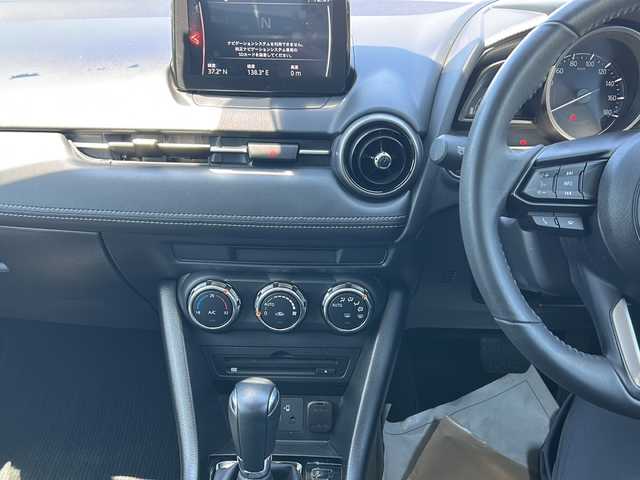 マツダ ＣＸ－３ 15S ツーリング 新潟県 2020(令2)年 1万km スノーフレイクホワイトパールマイカ 純正ナビ（CD・DVD・TV・BT）/コーナーセンサー/フロント・バックカメラ/ウインカーミラー/スマートキー/プッシュスタート/スマートシティブレーキサポート/パーキングセンター/インテリキー/３６０゜ビューモニター/横滑り防止装置/衝突被害軽減システム/レーンキープアシスト/パワーステアリング/パワーウィンドウ/アイドリングストップ/カーテンエアバック