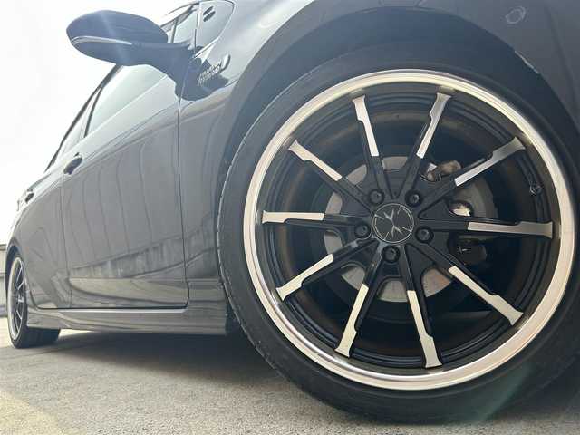 トヨタ プリウス ＰＨＶ A レザーパッケージ 愛知県 2017(平29)年 5.8万km アティチュードブラックマイカ 純正11.6型ナビ/TRDエアロ/社外１８インチアルミ/パワーシート/レーンキープアシスト/レーダークルーズコントロール/レザーシート/ステアリングヒーター/シートヒーター/オートライト/オートマチックハイビーム/純正LEDヘッドライト/ドラレコ/ビルトインETC2.0/スペアキー