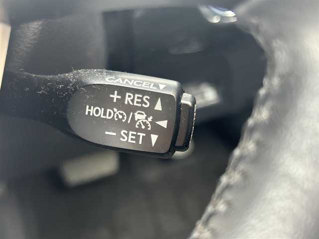 トヨタ プリウス ＰＨＶ A レザーパッケージ 愛知県 2017(平29)年 5.8万km アティチュードブラックマイカ 純正11.6型ナビ/TRDエアロ/社外１８インチアルミ/パワーシート/レーンキープアシスト/レーダークルーズコントロール/レザーシート/ステアリングヒーター/シートヒーター/オートライト/オートマチックハイビーム/純正LEDヘッドライト/ドラレコ/ビルトインETC2.0/スペアキー