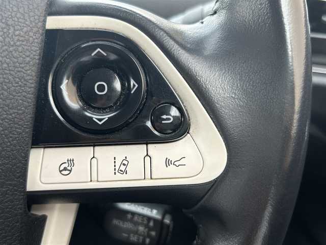 トヨタ プリウス ＰＨＶ A レザーパッケージ 愛知県 2017(平29)年 5.8万km アティチュードブラックマイカ 純正11.6型ナビ/TRDエアロ/社外１８インチアルミ/パワーシート/レーンキープアシスト/レーダークルーズコントロール/レザーシート/ステアリングヒーター/シートヒーター/オートライト/オートマチックハイビーム/純正LEDヘッドライト/ドラレコ/ビルトインETC2.0/スペアキー