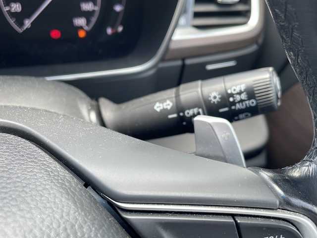 ホンダ オデッセイ アブソルート EX 兵庫県 2020(令2)年 6.9万km プラチナホワイトパール 純正10インチナビ/・AM FM　CD　DVD USB SD HDMI BT フルセグTV/純正11.6インチフリップダウンモニター/前後ドライブレコーダー/ETC2.0/全方位カメラ/BSM/全席シートヒーター/レーダークルーズコントロール/両側パワースライドドア/ハンズフリーパワーテールゲート/レーンアシスト/衝突軽減/前後コーナーセンサー/オートライト/パドルシフト/アイドリングストップ/純正フロアマット/純正18インチアルミホイール/LEDヘッドライト/カーテンエアバック/HDMI端子