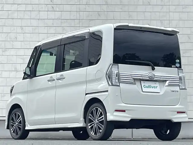 ダイハツ タント カスタム RS SA Ⅲ 岩手県 2017(平29)年 4.5万km パールホワイトⅢ 4WDターボ/ワンオーナー/社外９型ＳＤナビ/フルセグＴＶ/純正ＡＷ冬タイヤ積込/両側パワースライドドア/バックカメラ/コーナーセンサー/衝突軽減システム/オートハイビーム/フォグライト/ドラレコ/ＥＴＣ/シートヒーター/スペアキー/純正エンスタ/禁煙車