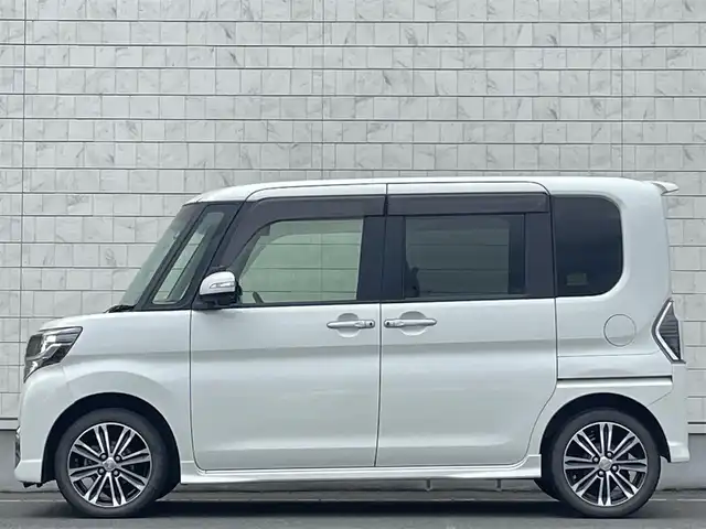 ダイハツ タント カスタム RS SA Ⅲ 岩手県 2017(平29)年 4.5万km パールホワイトⅢ 4WDターボ/ワンオーナー/社外９型ＳＤナビ/フルセグＴＶ/純正ＡＷ冬タイヤ積込/両側パワースライドドア/バックカメラ/コーナーセンサー/衝突軽減システム/オートハイビーム/フォグライト/ドラレコ/ＥＴＣ/シートヒーター/スペアキー/純正エンスタ/禁煙車