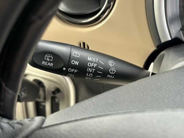 スズキ ラパン X セレクション 静岡県 2013(平25)年 1.8万km ミステリアスバイオレットパール 社外ナビ/シートヒーター/アイドリングストップ/スマートキー/プッシュスタート/盗難防止システム/純正フロアマット/純正アルミホイール/DVD再生機能有