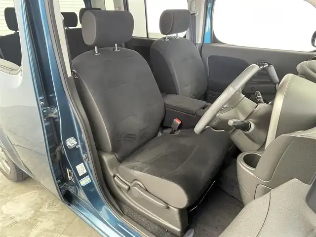 日産 キューブ 15X Vセレクション 群馬県 2016(平28)年 4.4万km スオミブルー 社外７インチナビ　バックカメラ　オートライト　ヘッドライトレベライザー　オートエアコン　社外１５インチアルミホイール　夏タイヤ積込　スマートキー　ＥＴＣ　横滑り防止装置　盗難防止装置　ＡＢＳ　禁煙車