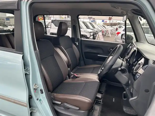 スズキ ハスラー Jスタイル Ⅲ 宮城県 2018(平30)年 9.2万km オフブルーメタリック/スチールシルバー2トーン 全方位モニター用カメラパッケージ/・全方位モニター/・USBソケット/＝＝＝/デュアルカメラブレーキサポート/誤発進抑制機能/車線逸脱警報機能/ふらつき警報機能/先行車発進お知らせ機能/ディーラーop 8インチナビ/・フルセグ・DVD・CD・SD・USB・Bluetooth/ビルトインETC/ナビ連動フロントドライブレコーダー/革巻きステアリング/ステアリングリモコン/ハーフレザー調シート/前席シートヒーター/社外HIDバルブ/フォグランプ/純正15インチアルミ/純正フロアマット/純正ドアバイザー/保証書/取扱説明書/スマートキー×2