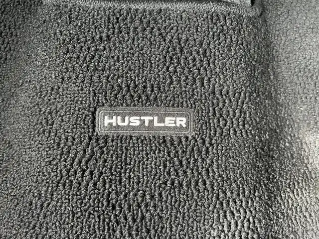 スズキ ハスラー Jスタイル Ⅲ 宮城県 2018(平30)年 9.2万km オフブルーメタリック/スチールシルバー2トーン 全方位モニター用カメラパッケージ/・全方位モニター/・USBソケット/＝＝＝/デュアルカメラブレーキサポート/誤発進抑制機能/車線逸脱警報機能/ふらつき警報機能/先行車発進お知らせ機能/ディーラーop 8インチナビ/・フルセグ・DVD・CD・SD・USB・Bluetooth/ビルトインETC/ナビ連動フロントドライブレコーダー/革巻きステアリング/ステアリングリモコン/ハーフレザー調シート/前席シートヒーター/社外HIDバルブ/フォグランプ/純正15インチアルミ/純正フロアマット/純正ドアバイザー/保証書/取扱説明書/スマートキー×2