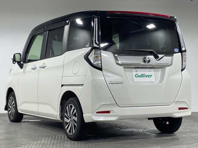 トヨタ ルーミー カスタムG 神奈川県 2020(令2)年 3.7万km ブラックマイカメタリック/パールホワイト2トーン 純正7型SDナビ/両側パワースライドドア/車線逸脱警報/アイドリングストップ/純正フロアマット/LEDヘッドライト/AM/FM/フルセグテレビ/BT/SD/CD/DVD/スマートアシスト/標識認識/クリアランスソナー/ステアリングリモコン/オートライト/先行車発進お知らせ/ふらつき警報/シートヒーター/オートホールド/オートハイビーム/全方位カメラ/衝突警報/レーダークルーズコントロール/前後ドライブレコーダー/スマートキー/純正１４インチアルミホイール