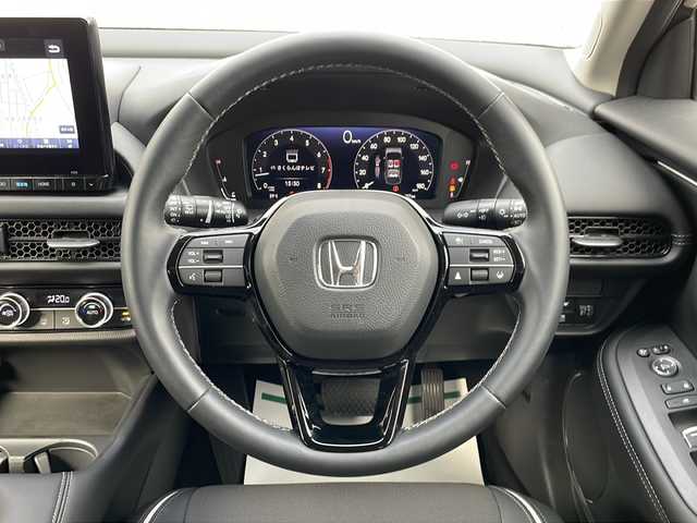 ホンダ ＺＲ－Ｖ X 山形県 2024(令6)年 0.3万km クリスタルブラックパール 禁煙車/ワンオーナー/Honda SENSING/・衝突軽減ブレーキ（ＣＭＢＳ）/・路外逸脱抑制機能/・先行車発進お知らせ機能/・アダプティブクルーズコントロール（ＡＣＣ）/・車線維持支援システム（ＬＫＡＳ）/・標識認識機能/・誤発進抑制機能 /・近距離衝突軽減ブレーキ/ハーフレザーシート/純正ナビ(CD.DVD.BT.USB.SD)/フルセグ/バックカメラ/クリアランスソナー/ドライブレコーダー/電動パーキングブレーキ/オートホールド/LEDヘッドライト/プッシュスタート/スマートキー