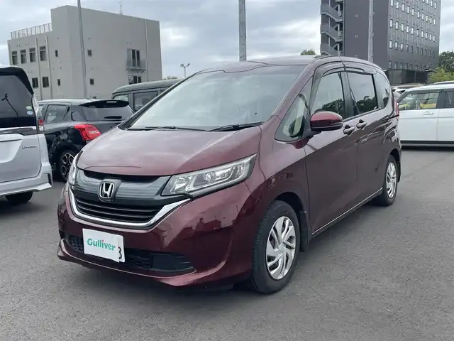 ホンダ フリード G ホンダセンシング 千葉県 2017(平29)年 10.5万km プレミアムディープロッソパール ホンダセンシング/・衝突軽減ブレーキ/・レーンキープアシスト/純正7インチSDナビ/CD BT SD フルセグ/バックカメラ/両側パワースライドドア/プッシュスタート/スマートキー/純正フロアマット
