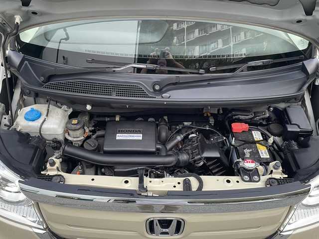 ホンダ Ｎ ＢＯＸ G EX ホンダセンシング 大阪府 2018(平30)年 3.6万km プレミアムアイボリーパール2トーン 純正メモリナビ（VXM-184VFi）/・DVD/CD/FM/AM/Bluetooth/・フルセグテレビ/ETC/前後ドライブレコーダー/バックカメラ/衝突軽減ブレーキ/レーンキープアシスト/クルーズコントロール/ステアリングリモコン/両側パワースライドドア/コーナーセンサー/LEDヘッドライト/オートライト/オートエアコン/スマートキー×2/12V電源/USBジャック/純正フロアマット/取扱説明書/ナビ取扱説明書/保証書