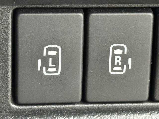 スズキ スペーシア ギア HYBRID XZ 福岡県 2020(令2)年 4.7万km フェニックスレッドパール/ガンメタリック2トーンルーフ 純正８型ナビ／フルセグＴＶ　/バックカメラ　/ビルトインＥＴＣ　/前方ドラレコ　/コーナーセンサー　/衝突被害軽減ブレーキ　/レーンキープ　/アイドリングストップ　/両側電動スライドドア　/シートヒーター　/ルーフレール