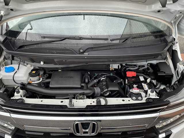 ホンダ Ｎ ＢＯＸ カスタム L 福島県 2023(令5)年 3.7万km プラチナホワイトパール 純正９インチナビ　バックＣ　ＢＴ　ＥＴＣ　追従クルコン　フルセグ　Ｐセンサ　片側パワスラ　電子Ｐ　前席シートヒーター　ＵＳＢ　ＬＥＤヘッドライト　フォグランプ　スマートキー　スペアキー　ドアバイザー