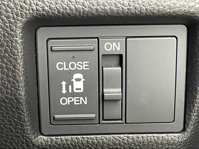 ホンダ Ｎ ＢＯＸ カスタム L 福島県 2023(令5)年 3.7万km プラチナホワイトパール 純正９インチナビ　バックＣ　ＢＴ　ＥＴＣ　追従クルコン　フルセグ　Ｐセンサ　片側パワスラ　電子Ｐ　前席シートヒーター　ＵＳＢ　ＬＥＤヘッドライト　フォグランプ　スマートキー　スペアキー　ドアバイザー