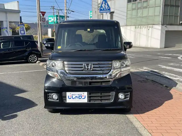 ホンダ Ｎ ＢＯＸ カスタム SSパッケージ 福岡県 2014(平26)年 9.3万km スマートブラック (株)IDOMが運営する【じしゃロン八幡西店】の自社ローン専用車両になります。こちらは現金またはオートローンご利用時の価格です。自社ローンご希望の方は別途その旨お申付け下さい/衝突軽減ブレーキ/両側パワースライドドア/社外ナビ/バックカメラ/HID/オートライト/ドアバイザー/フロアマット