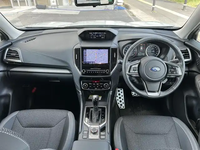スバル フォレスター ハイブリッド アドバンス 宮城県 2019(令1)年 1.8万km クリスタルホワイトP ワンオーナー/純正ナビ/TV(フルセグ)/AM・FM/Bluetooth/CD・DVD/USB/WiFi/SD/ドラレコ前/パワーシートDN/ユーティリティフック/デジタルインナーミラー/パドルシフト/車外カメラF/S/B/X MODE/アイサイト/プリクラッシュブレーキ/AVH/車線維持/車線逸脱警報/後側方警戒支援システム/ステアリング連動ヘッドランプ/レーダークルーズコントロール/スリップ表示灯/横滑り防止