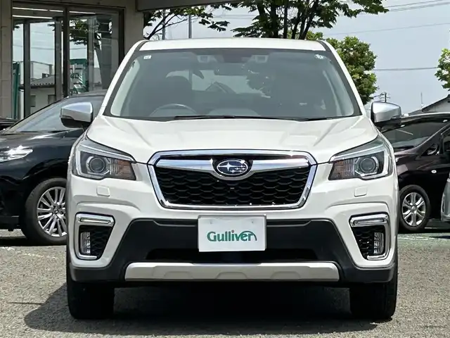 スバル フォレスター ハイブリッド アドバンス 宮城県 2019(令1)年 1.8万km クリスタルホワイトP ワンオーナー/純正ナビ/TV(フルセグ)/AM・FM/Bluetooth/CD・DVD/USB/WiFi/SD/ドラレコ前/パワーシートDN/ユーティリティフック/デジタルインナーミラー/パドルシフト/車外カメラF/S/B/X MODE/アイサイト/プリクラッシュブレーキ/AVH/車線維持/車線逸脱警報/後側方警戒支援システム/ステアリング連動ヘッドランプ/レーダークルーズコントロール/スリップ表示灯/横滑り防止