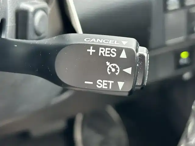 トヨタ タンク カスタムG－T 奈良県 2019(平31)年 1.3万km ブラックマイカメタリック/パールホワイト2トーン 純正９インチナビ　/フルセグＴＶ　/BT/CD/DVD/SD/全方位カメラ　/ドライブレコーダー　/ビルトインＥＴＣ　/前後コーナーセンサー/両側パワースライドドア　/クルーズコントロール　/ワンオーナー　/シートヒーター　/ＬＥＤヘッドライト/オートライト/オートマチックハイビーム　/衝突被害軽減システム/純正15インチアルミホイール/純正フロアマット/スマートキー