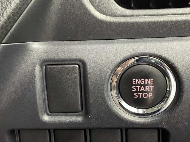 トヨタ ヴォクシー ZS 大阪府 2014(平26)年 6.5万km ブラッキッシュアゲハガラスフレーク フリップダウンモニター/ALPINEナビ　/・バックカメラ/・フルセグテレビ/ＤＶＤ/・AM/FM/BT　/両側電動スライドドア/レーダー探知機　（ＺＥＲＯ８４Ｖ）/ビルトインＥＴＣ　/純正フロアマット　/純正ドアバイザー　/純正１６インチＡＷ
