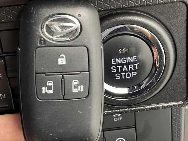 ダイハツ タント カスタム RS セレクション 大阪府 2020(令2)年 2.9万km パールブラック 禁煙車/純正10インチナビ/・フルセグ・CD・DVD・Bluetooth・USB・AppleCarPlay・AndroidAuto/バックカメラ/両側パワースライドドア/レーダークルーズコントロール/前席シートヒーター/シーケンシャルウィンカー/衝突軽減ブレーキ/レーンキープアシスト/横滑り防止装置/前後コーナーセンサー/アイドリングストップ/ビルトインETC/前方ドライブレコーダー/革巻きステアリング/サンシェード/純正フロアマット/純正18インチAW