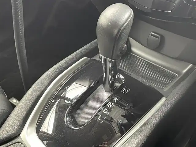 日産 エクストレイル 20X 大阪府 2014(平26)年 4.6万km バーニングレッド 社外ナビ(フルセグ/DVD再生/Bluetooth) Bカメラ ETC 革シート シートヒーター オートライト スマートキー Pスタート オートエアコン アイドリングストップ 横滑り防止 ABS