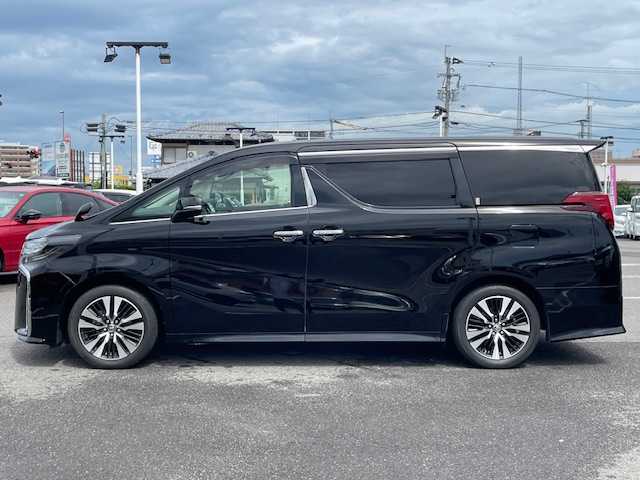 トヨタ アルファード S Cパッケージ 長崎県 2019(令1)年 3.1万km ブラック 純正メモリーナビ/CD/DVD/BT/フルセグTV/バックカメラ/Wサンルーフ/純正フリップダウンモニター/本革シート/前席パワーシート/D席メモリーシート/前席シートヒーター/前席エアーシート/ナビ連動ドライブレコダー/ステアリングヒーター/トヨタセーフティセンス/ブラインドスポットモニター/レーダークルーズコントロール/デジタルインナーミラー/LEDヘッドライト/オートマチックハイビーム/ビルトインETC