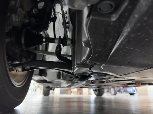 トヨタ シエンタ ハイブリッド Z 三重県 2022(令4)年 1.1万km ホワイトパールクリスタルシャイン ハイブリッド/FF/インパネCVT/純正 8インチ『ディスプレイオーディオplus』（ナビ付）/（AM/FM/USB/iPod/Bluetooth/Miracast/CarPlay/AndroidAuto）/【OP】パノラミックビューモニター/両側ハンズフリーパワースライドドア/ドライブレコーダー 前方（ナビ連動）/ETC2.0/Toyota Safety Sense/・プリクラッシュセーフティ/・レーンディパーチャーアラート/・レーダークルーズ（停止保持機能有）/・ブラインドスポットモニター/・プロアクティブドライビングアシスト/・インテリジェントクリアランスソナー（パーキングサポートブレーキ［PKSB］静止物＋後方接近車両）/・リヤクロストラフィックアラート/・ロードサインアシスト/・アダプティブハイビームシステム/・休憩提案機能/など/装備/・【OP】AC100Vアクセサリーコンセント（非常時給電機能付）/・オートエアコン/・オートライト/・LEDヘッドランプ/・ステアリングスイッチ/・充電用USBジャック（USB-Ax1、USB-Cx3）/・【OP】純正15inAW/・プッシュスタート、スマートキーx1/など