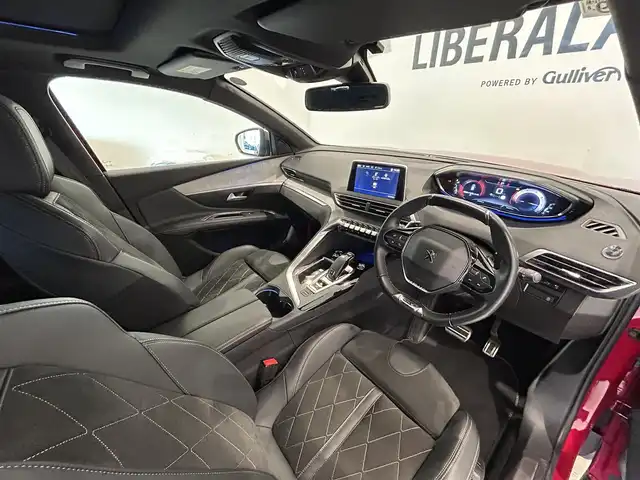プジョー ３００８ 熊本県 2019(令1)年 3.9万km 赤Ⅱ ワンオーナー車/パノラミックサンルーフ/スマホワイヤレス充電/純正ディスプレイオーディオ/AppleCarPlay/androidauto/USB/バックカメラ/サイドカメラ/コーナーセンサー/アルカンターラハーフレザーシート/シートヒーター/ハンズフリーパワートランクドア/アダプティブクルーズコントロール/ブラインドスポットモニター/アドバンスグリップコントロール/疲労検知システム/アクティブセーフティーブレーキ/ETC/LEDヘッドライト/LEDフォグライト/【アルティメットレッド/GTブルーHDi】