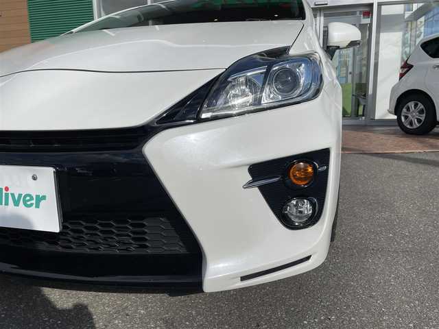 トヨタ プリウス S ツーリングセレ G’s 道央・札幌 2014(平26)年 10.9万km ホワイトパールクリスタルシャイン 登録時走行距離108642km/　ワンオーナー　/純正SDナビ(CD/DVD/FM/AM/SD/BT)/フルセグ（走行中視聴可能）/バックカメラ/ウィンカーミラー/ドアバイザー/プッシュスタート/ビルトインETC/スペアキー×１/純正エンジンスターター/純正フロアマット/横滑り防止装置/盗難防止装置/オートライト/フォグランプ/リアフォグランプ/フロントデアイサースイッチ/ステアリングスイッチ/革巻きステアリング/ワイパー間欠時間コントローラー/イルミネーションコントロール/PWR・ECO・EV MODEスイッチ/オーバーヘッドコンソール/電動格納ミラー/バニティミラー