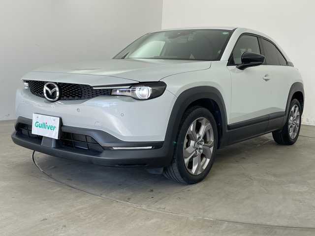 マツダ ＭＸ－３０ 兵庫県 2021(令3)年 2.3万km セラミックM ・純正ナビ/Bluetooth/TV/USB/HDMI/・全方位カメラ/・BOSEサウンド/・スマートブレーキサポート/・スマートブレーキサポート（後進時）/・レーンキープアシストシステム/・車線逸脱警報システム/・前側方接近車両検知/・後側方接近車両検知/・ブラインドスポットモニター/・緊急時車線維持支援/・ドライバーモニタリング/・コーナーセンサー/・ヘッドアップディスプレイ/・ステアリングスイッチ/・パドルシフト/・ステアリングヒーター/・前席シートヒーター/・運転席パワーシート/・社外前後ドライブレコーダー/・LEDヘッドライト/・スマートキー/・純正アルミホイールタイヤ