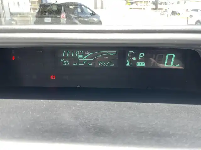 トヨタ アクア S 滋賀県 2012(平24)年 7.6万km ライムホワイトパールクリスタルシャイン (株)IDOMが運営する【じしゃロン草津店】の自社ローン専用車両になりますこちらは現金またはオートローンご利用時の価格です。自社ローンご希望の方は別途その旨お申付け下さい