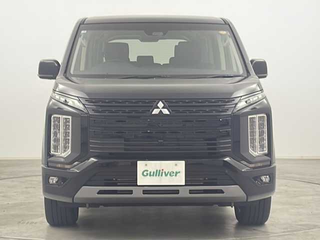 三菱 デリカＤ：５ シャモニー 群馬県 2025(令7)年 0.1万km未満 黒Ⅱ 登録済未使用車　１１型ナビ　全周囲カメラ　アダプティブクルーズコントロール　衝突被害軽減ブレーキ　パドルシフト　ステアリングヒーター　シートヒーター　電動リアゲート　ハーフレザーシート　禁煙車