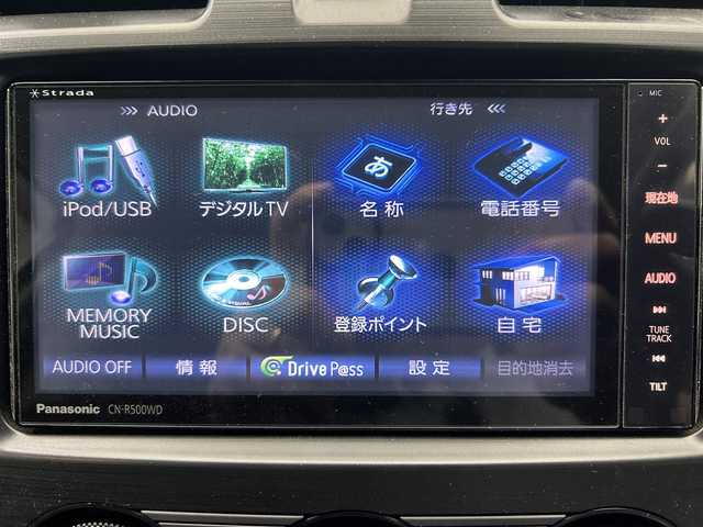 スバル フォレスター 2．0i 鹿児島県 2014(平26)年 9.4万km サテンホワイトパール 純正SDナビ/(AM/FM/CD/DVD/Bluetooth/TV)/フルセグTV/バックカメラ/ETC/スペアキー１本/社外アルミホイール/横滑り防止/ヘッドライトレベライザー