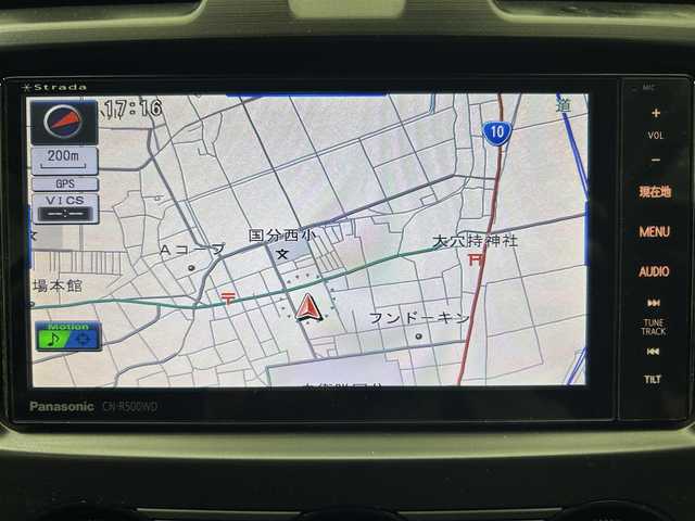 スバル フォレスター 2．0i 鹿児島県 2014(平26)年 9.4万km サテンホワイトパール 純正SDナビ/(AM/FM/CD/DVD/Bluetooth/TV)/フルセグTV/バックカメラ/ETC/スペアキー１本/社外アルミホイール/横滑り防止/ヘッドライトレベライザー