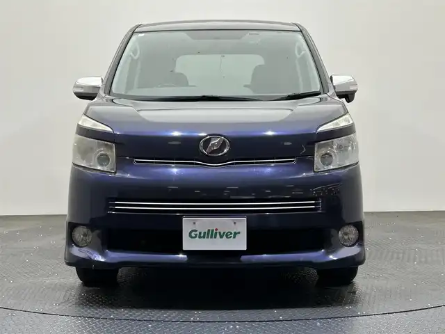 トヨタ ヴォクシー ZS 煌 愛媛県 2009(平21)年 11.4万km ダークバイオレットマイカメタリック ・ナビ（ワンセグＴＶ・ＢＴ・ＣＤ・ＤＶＤ・ＨＤＤ）/・バックカメラ　/・ＥＴＣ　/・前後ドラレコ　/・両側電動ドア　/・プッシュスタート　/・スマートキー　/・スペアキー