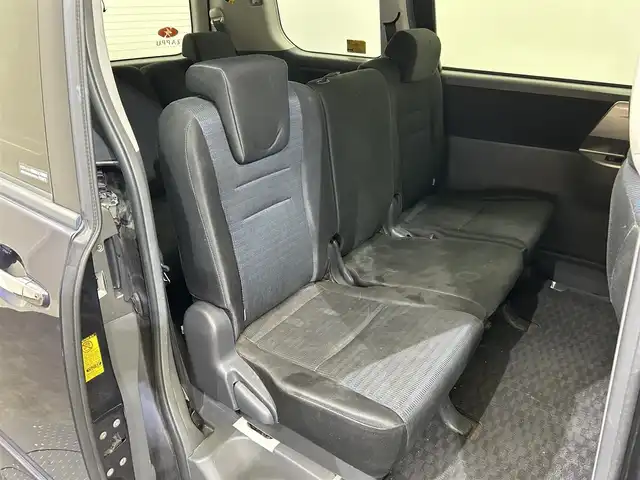 トヨタ ヴォクシー ZS 煌 愛媛県 2009(平21)年 11.4万km ダークバイオレットマイカメタリック ・ナビ（ワンセグＴＶ・ＢＴ・ＣＤ・ＤＶＤ・ＨＤＤ）/・バックカメラ　/・ＥＴＣ　/・前後ドラレコ　/・両側電動ドア　/・プッシュスタート　/・スマートキー　/・スペアキー