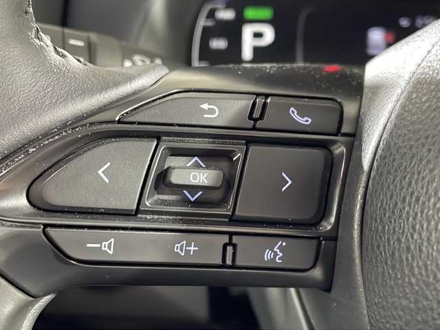 トヨタ アクア Z 福岡県 2023(令5)年 2.8万km プラチナホワイトパールマイカ ・純正ナビ/・Bluetooth/・ラジオ/・フルセグTV/・IPoｄ/・ＵＳＢ/・全方位カメラ/・ビルトインETC2.0/・ルームミラー型ドライブレコーダー/・ステアリングヒーター/・シートヒーター/・コーナーセンサー/・16インチ純正ホイール