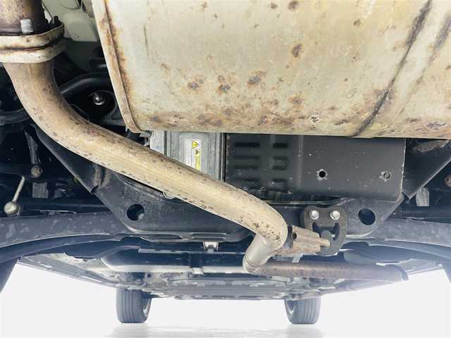 三菱 エクリプス クロス ＰＨＥＶ P 福島県 2021(令3)年 6.8万km ホワイトダイヤモンド eアシスト/・衝突軽減ブレーキ/・車線逸脱警報装置/・ブラインドスポットモニター/・コーナーセンサー/・レーダークルーズコントロール/・ヘッドアップディスプレイ/純正ナビ/・フルセグTV/Bluetooth/USB/・全方位カメラ/・ETC/・ドライブレコーダー/アイドリングストップ/電子パーキング/・オートホールド/革巻きステアリング/・ステアリングリモコン/・パドルシフト/・ステアリングヒーター/パワーシート(運転席)/・シートヒーター(運転席/助手席)/プッシュスタート/・スマートキー/LEDヘッドライト/・オートライト/・フォグライト/電動格納ミラー/純正フロアマット/ドアバイザー