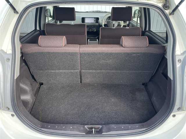 トヨタ パッソ プラスハナ アプリコット 滋賀県 2012(平24)年 13万km パールホワイト1 純正ナビ/(Bluetooth/フルセグ/CD/DVD/AUX)/フォグ/スマートキー/ドアバイザー/AAC