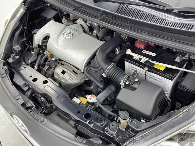 トヨタ シエンタ G 宮城県 2017(平29)年 7.1万km ブラックマイカ 禁煙車/両側パワースライドドア/ストラーダSDナビ/・CD.DVD.SD.BT/フルセグTV/バックモニター/ビルトインETC/ドライブレコーダー（FR）/ステアリングスイッチ/プッシュスタート/スマートキー/アイドリングストップ/横滑り防止装置/社外15インチアルミホイール/純正フロアマット
