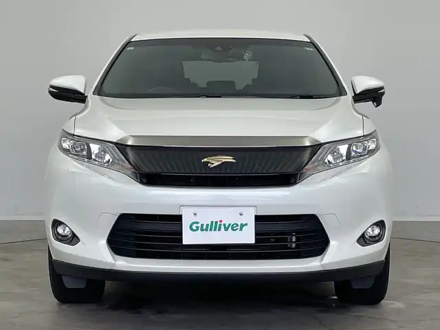 トヨタ ハリアー プレミアム 新潟県 2015(平27)年 7.7万km ホワイトパールクリスタルシャイン 禁煙車/純正メモリナビ/（BT/FM/AM/フルセグTV)/バックカメラ/ステアリングスイッチ/ドライブレコーダー/ハーフレザーシート/パワーシート/テレビキャンセラー/電格ミラー/ウィンカーミラー/自動防眩式インナーミラー/ドアバイザー/ETC/取扱説明書