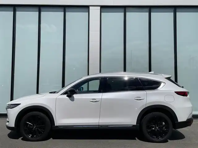マツダ ＣＸ－８ XD ブラックトーンエディション 大阪府 2022(令4)年 3.4万km スノーフレイクホワイトパールマイカ ディーゼル/ターボ/純正メモリーナビ/Bluetooth/TV/USB/全方位モニター/ワイヤレス充電/パワーバックドア/パワーシート/シートヒーター/ステアリングヒーター/クルーズコントロール/ETC/LED/コーナーセンサー/純正フロアマット/純正19インチAW/アイドリングストップ