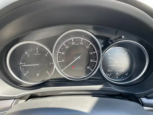 マツダ ＣＸ－８ XD ブラックトーンエディション 大阪府 2022(令4)年 3.4万km スノーフレイクホワイトパールマイカ ディーゼル/ターボ/純正メモリーナビ/Bluetooth/TV/USB/全方位モニター/ワイヤレス充電/パワーバックドア/パワーシート/シートヒーター/ステアリングヒーター/クルーズコントロール/ETC/LED/コーナーセンサー/純正フロアマット/純正19インチAW/アイドリングストップ