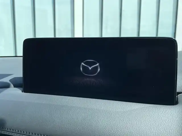 マツダ ＣＸ－８ XD ブラックトーンエディション 大阪府 2022(令4)年 3.4万km スノーフレイクホワイトパールマイカ ディーゼル/ターボ/純正メモリーナビ/Bluetooth/TV/USB/全方位モニター/ワイヤレス充電/パワーバックドア/パワーシート/シートヒーター/ステアリングヒーター/クルーズコントロール/ETC/LED/コーナーセンサー/純正フロアマット/純正19インチAW/アイドリングストップ