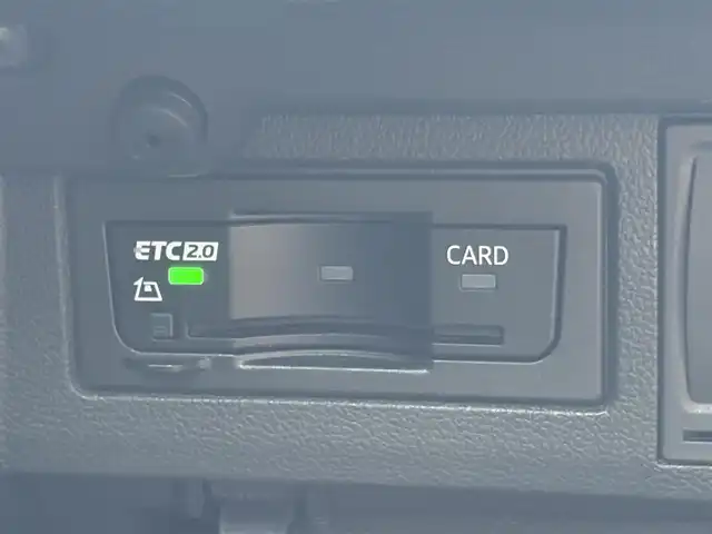 フォルクスワーゲン ＶＷ ポロ TSIトレンドライン 三重県 2021(令3)年 3.5万km 白 ♪走行35093km/♪車検 令和8年12月24日迄/♪ターボ/フロントアシスト/純正ディスプレイオーディオ/・Bluetoothオーディオ/・Apple Car Play/・Android Auto/ステアリングスイッチ/アイドリングストップ/オートライト/ウィンカーミラー/オートリトラクタブルミラー/ヘッドライトレベライザー/プライバシーガラス/フロアマット/ETC2.0/サイド/カーテンエアバック