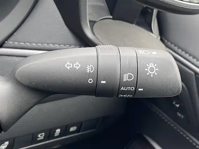 トヨタ ハリアー ハイブリッド Z レザーパッケージ 福岡県 2025(令7)年 1万km プレシャスブラックパール トヨタセーフティセンス/JBL/アダプティブクルーズコントロール/ブラインドスポットモニター/レーンキープアシスト/純正ナビ/Bluetooth/フルセグTV/ミラーキャスト/バックカメラ/フロントカメラ/黒革/シートヒーター/エアシート/LEDヘッドライト/オートハイビーム