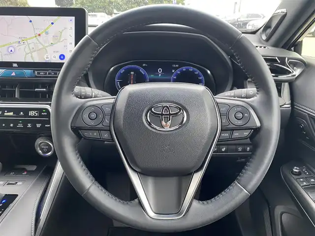 トヨタ ハリアー ハイブリッド Z レザーパッケージ 福岡県 2025(令7)年 1万km プレシャスブラックパール トヨタセーフティセンス/JBL/アダプティブクルーズコントロール/ブラインドスポットモニター/レーンキープアシスト/純正ナビ/Bluetooth/フルセグTV/ミラーキャスト/バックカメラ/フロントカメラ/黒革/シートヒーター/エアシート/LEDヘッドライト/オートハイビーム