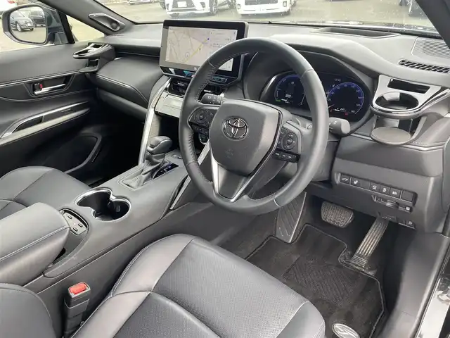 トヨタ ハリアー ハイブリッド Z レザーパッケージ 福岡県 2025(令7)年 1万km プレシャスブラックパール トヨタセーフティセンス/JBL/アダプティブクルーズコントロール/ブラインドスポットモニター/レーンキープアシスト/純正ナビ/Bluetooth/フルセグTV/ミラーキャスト/バックカメラ/フロントカメラ/黒革/シートヒーター/エアシート/LEDヘッドライト/オートハイビーム
